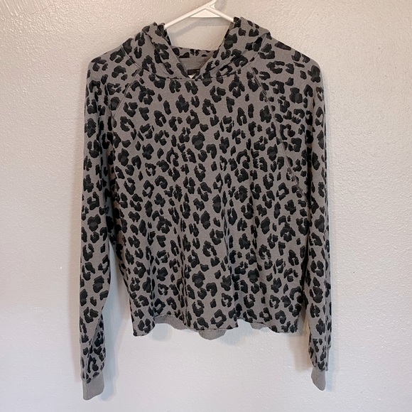 Lucky Brand Tops - NWOT. Lucky brand long crop sweatshirt